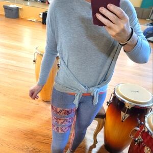 Elan Bloomingdales long sleeve grey T lightweight elongated sides tie at waist